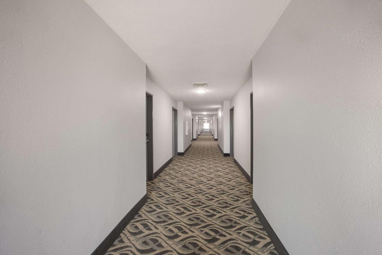 Quality Inn & Suites Clayton, Nm Exteriör bild