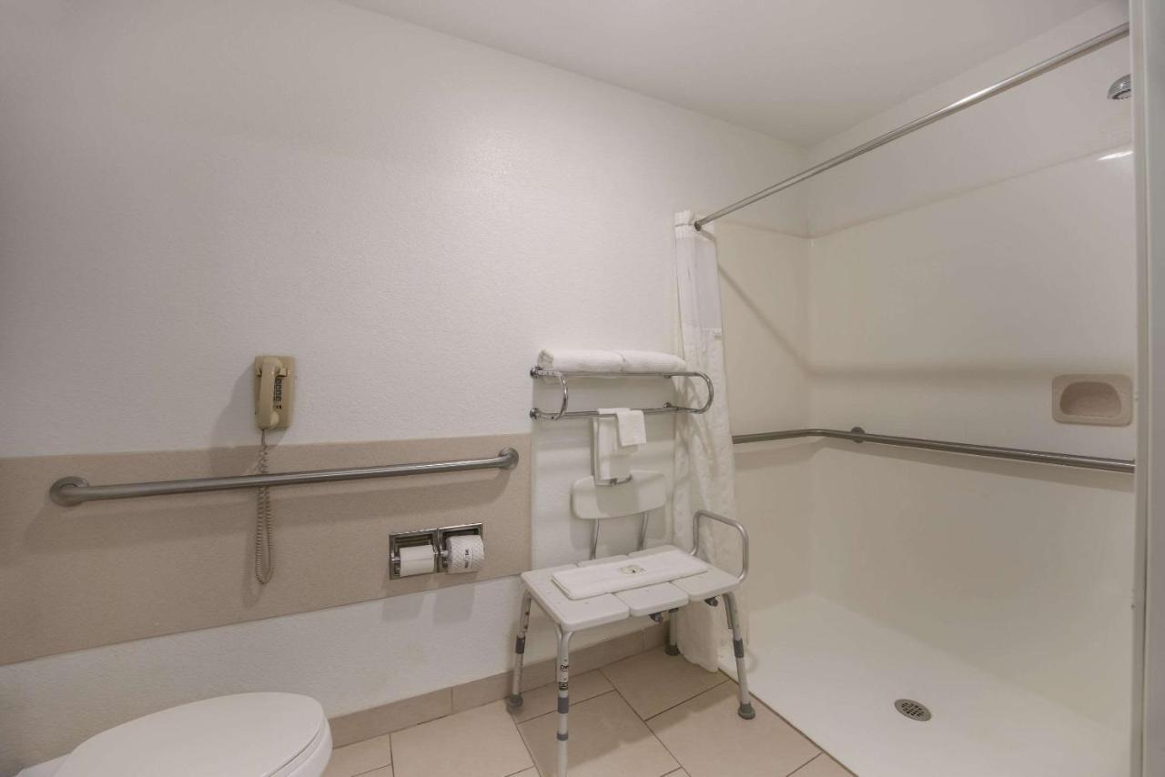 Quality Inn & Suites Clayton, Nm Exteriör bild